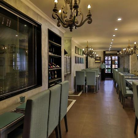 La Maison By Dia Hotels And Homes Panaji Esterno foto