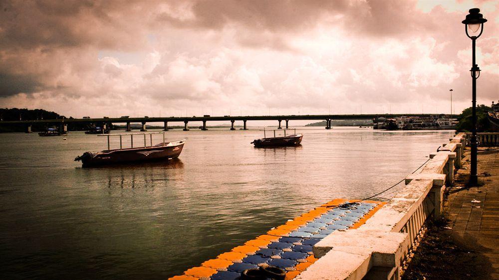 La Maison By Dia Hotels And Homes Panaji Esterno foto