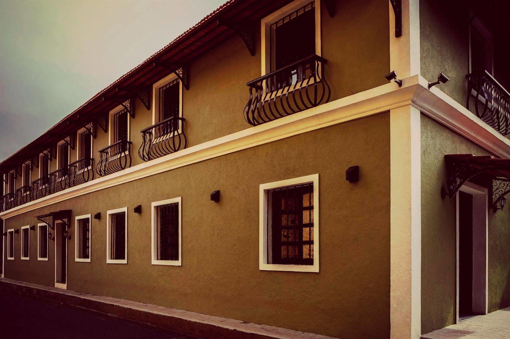 La Maison By Dia Hotels And Homes Panaji Esterno foto